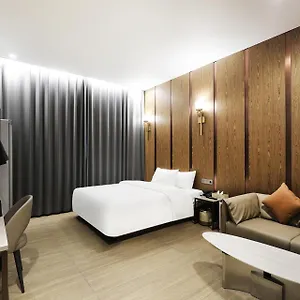 Hotel Hound Airport, Inchon